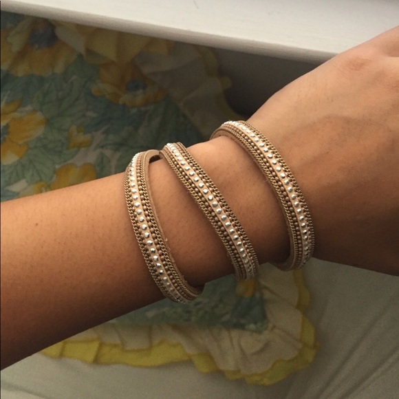 Jewelry - Cute bracelet price not negotiable